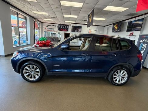 Used 2014 BMW X3 xDrive28i AWD/4WD image 9