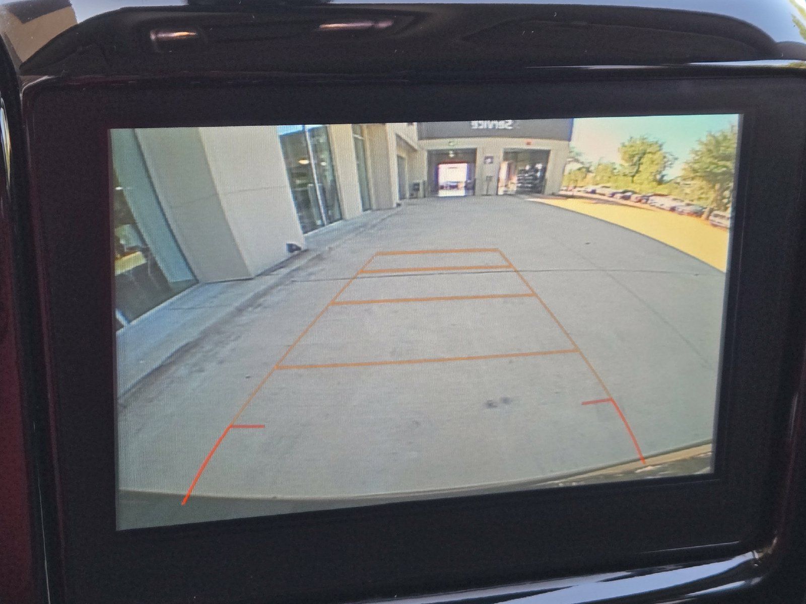 Used 2018 Chevrolet Traverse LT FWD image 16