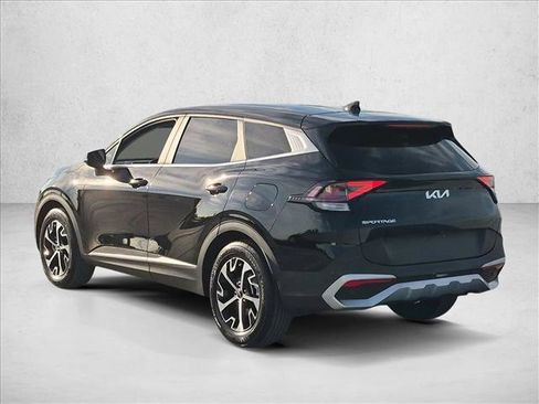 Used 2024 Kia Sportage EX FWD image 8