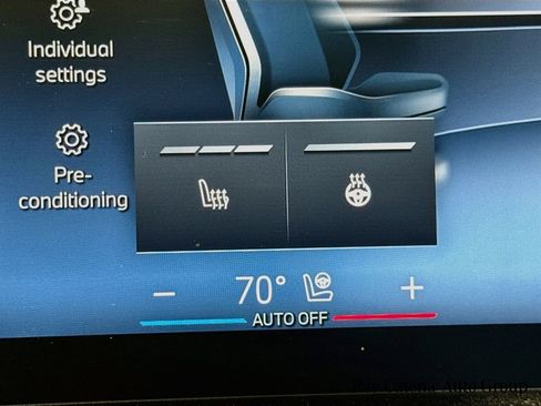 Used 2026 BMW X5 xDrive40i w/ M Sport Package AWD/4WD image 21