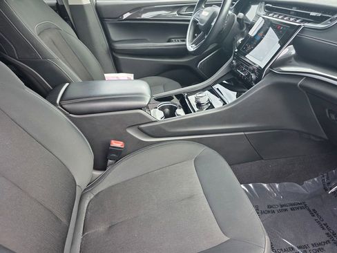 Used 2022 Jeep Grand Cherokee L Laredo w/ Luxury Tech Group I image 24