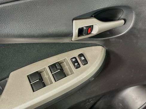 Used 2012 Toyota Corolla S FWD image 15