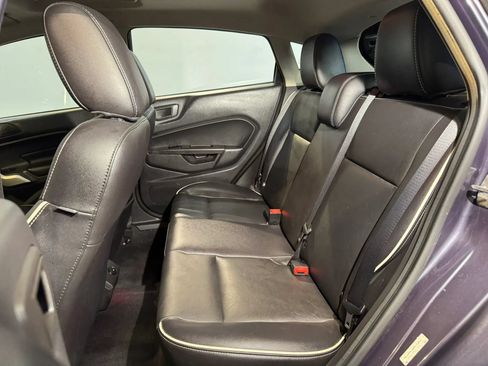 Used 2012 Ford Fiesta SES FWD image 25
