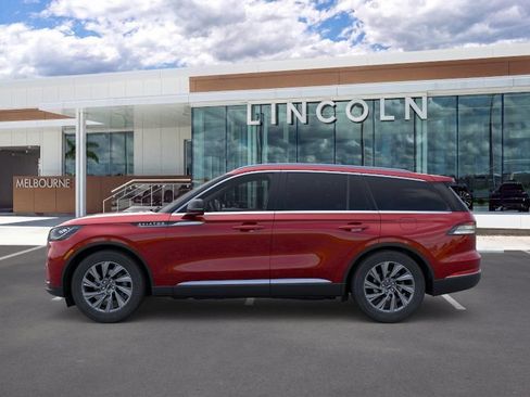 New 2026 Lincoln Aviator 2WD image 3