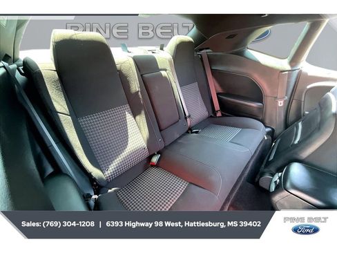 Used 2022 Dodge Challenger R/T RWD image 20