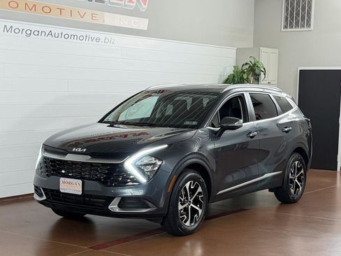 Used 2023 Kia Sportage EX image 7