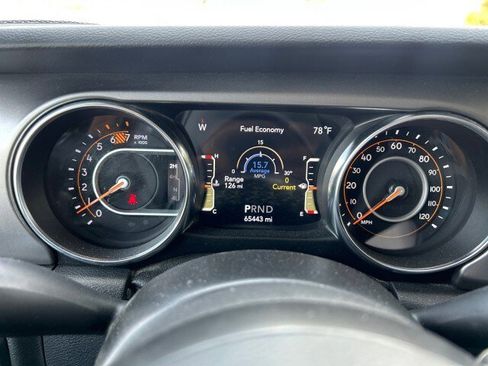 Used 2021 Jeep Wrangler Unlimited Sport image 13