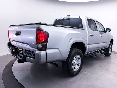 Used 2023 Toyota Tacoma SR AWD/4WD image 14