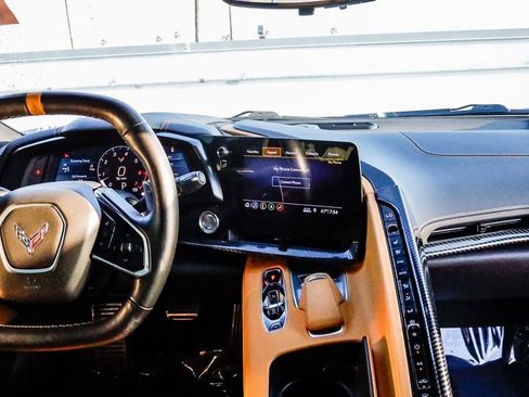 Used 2020 Chevrolet Corvette Stingray Preferred Cpe w/ 2LT Preferred Equipment Group image 15