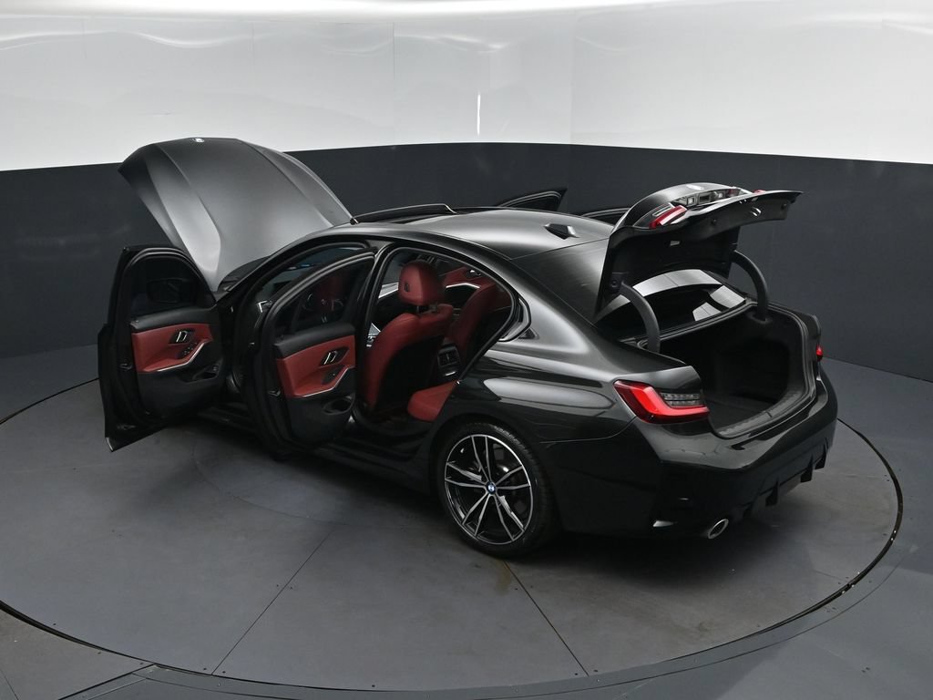 Certified 2024 BMW 330i Sedan w/ M Sport Package RWD image 2