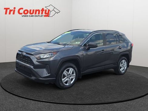 Used 2019 Toyota RAV4 LE w/ All Weather Liner Package AWD/4WD image 3