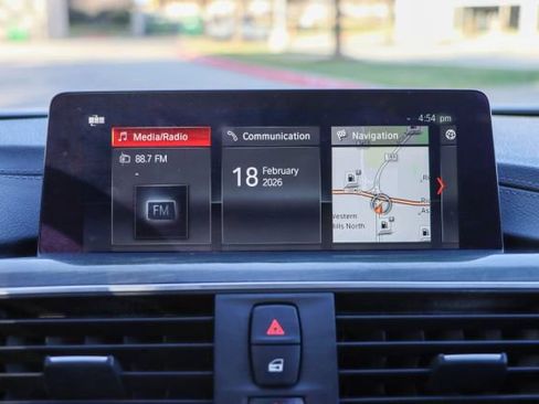 Used 2018 BMW 330i Sedan image 37