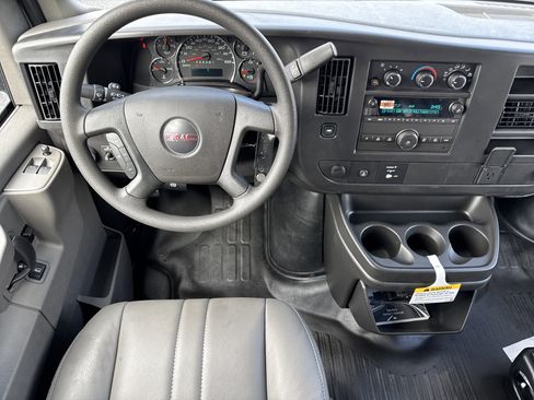 New 2026 GMC Savana 3500 Extended w/ Driver Convenience Package RWD image 19