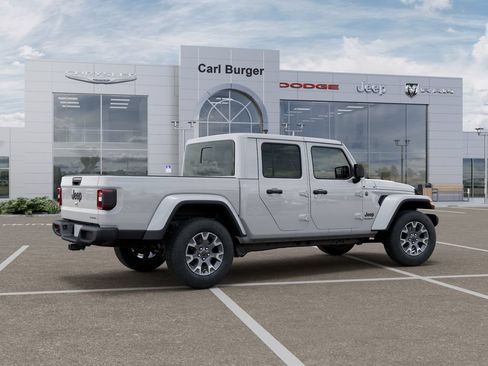 New 2026 Jeep Gladiator Sport AWD/4WD image 4