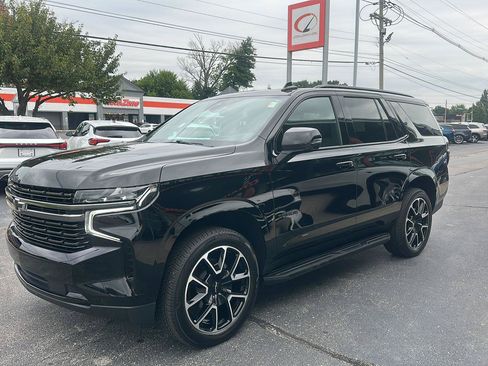 Used 2022 Chevrolet Tahoe RST w/ Luxury Package AWD/4WD image 18