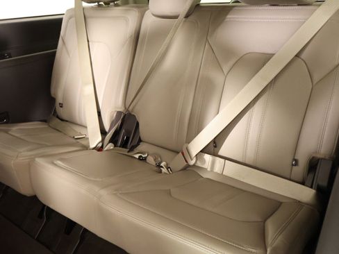 Used 2021 Ford Expedition Max Limited image 14