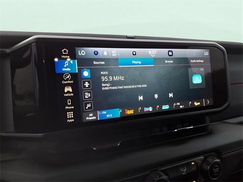 Used 2024 Jeep Wrangler Unlimited Rubicon image 15