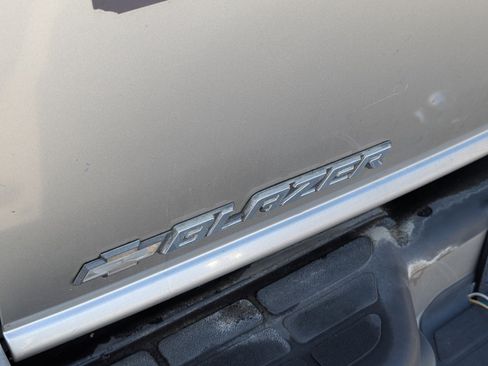 Used 2002 Chevrolet Blazer LS w/ Preferred Equipment Group image 3