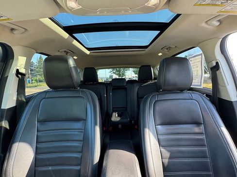 Used 2019 Ford Escape SEL AWD/4WD image 28