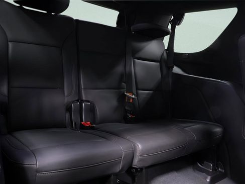 Used 2023 Chevrolet Tahoe LT w/ Luxury Package image 22