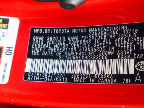 Used 2017 Toyota Corolla SE image 24