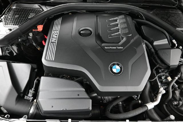 Used 2024 BMW 330i Sedan w/ Convenience Package RWD image 21