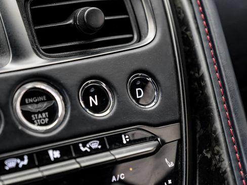 Used 2023 Aston Martin DBS Coupe RWD image 78