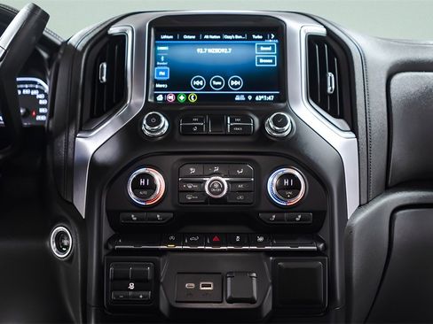 Used 2021 GMC Sierra 1500 Elevation image 14