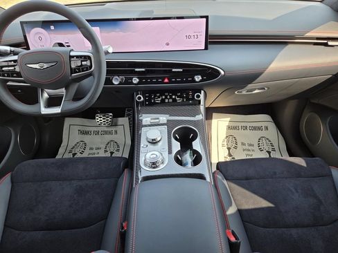 New 2027 Genesis GV70 3.5T Prestige AWD/4WD image 9