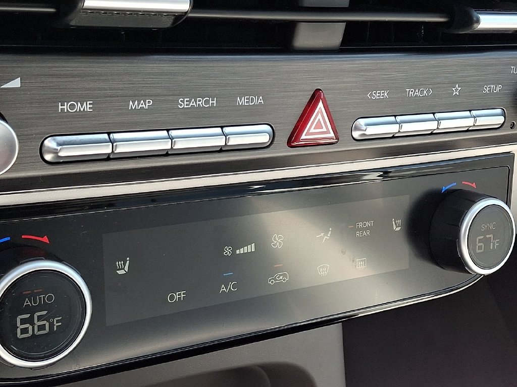 Used 2026 Hyundai Palisade SEL FWD image 15