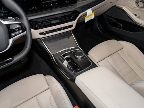 Used 2026 BMW 330i xDrive Sedan w/ Premium Package image 21