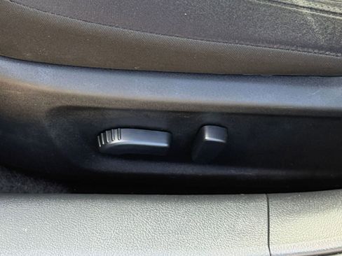 Used 2025 Nissan Altima 2.5 SV image 22