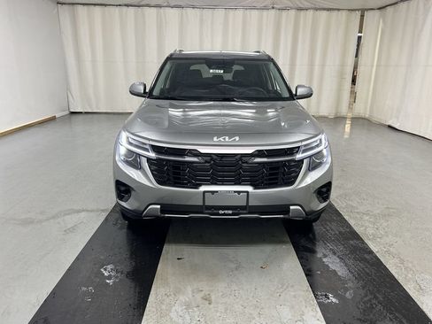 New 2026 Kia Seltos S AWD/4WD image 3