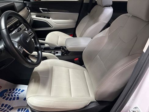 Used 2022 Kia Telluride EX FWD image 13
