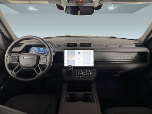 Used 2026 Land Rover Defender 110 S image 15