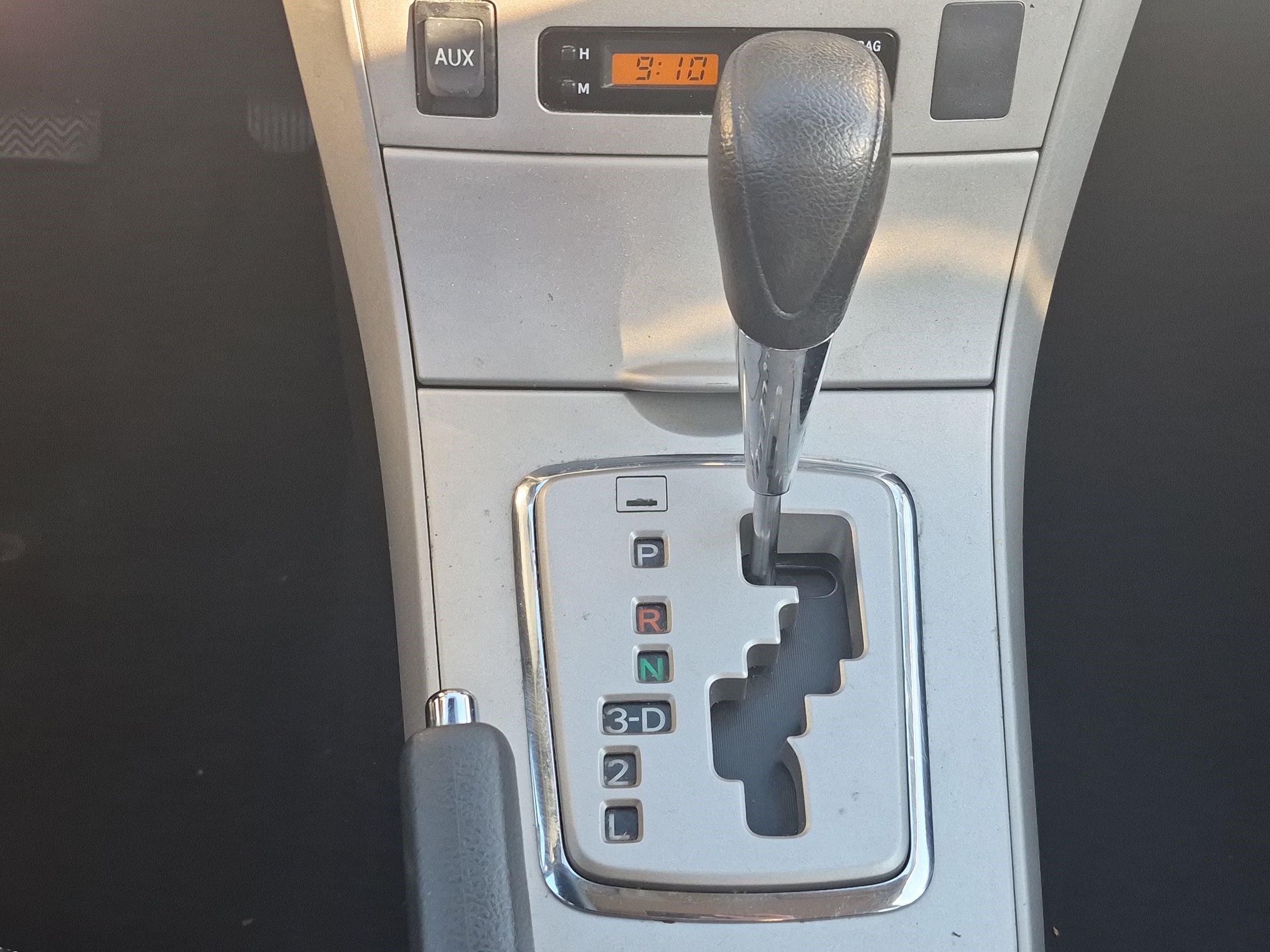 Used 2010 Toyota Corolla FWD image 23