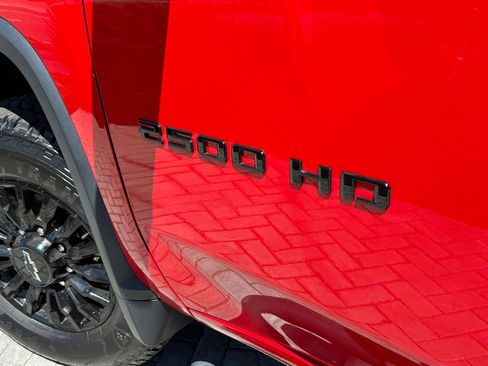 Certified 2022 Chevrolet Silverado 2500 LTZ w/ LTZ Plus Package AWD/4WD image 9