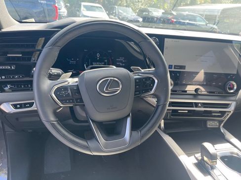 Used 2026 Lexus RX 350 Premium w/ Convenience Package FWD image 14
