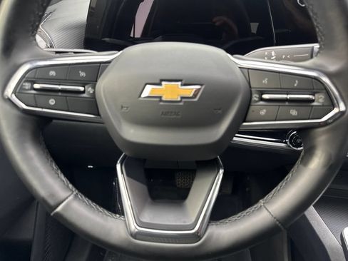 Used 2025 Chevrolet Equinox LT FWD image 56
