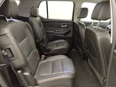 Used 2021 Chevrolet Traverse Premier w/ Redline Edition AWD/4WD image 19