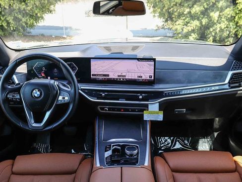 Used 2026 BMW X5 sDrive40i w/ Parking Assistance Package RWD image 14