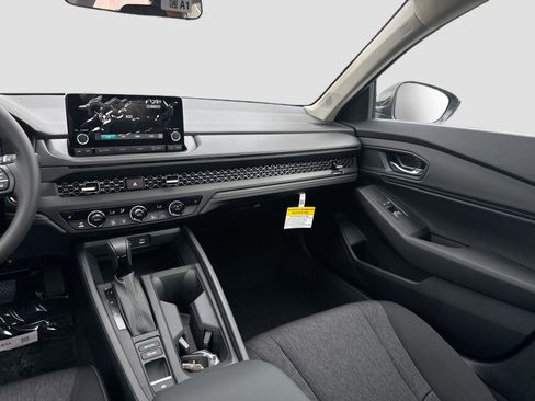 New 2025 Honda Accord SE image 17