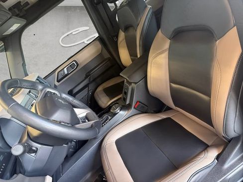 Used 2024 Ford Bronco Wildtrak AWD/4WD image 20