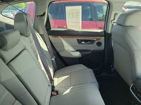 Used 2020 Honda CR-V Touring image 4