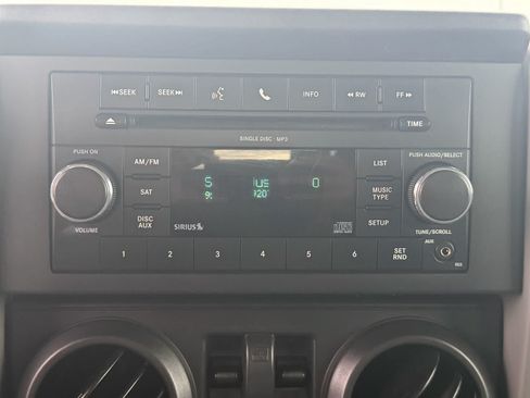 Used 2010 Jeep Wrangler Sport AWD/4WD image 18