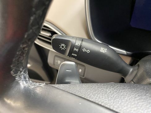 Used 2023 Hyundai Santa Fe Limited image 32