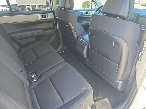 New 2026 Hyundai Santa Fe SE image 11