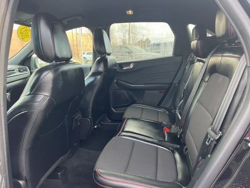 Used 2023 Ford Escape ST-Line image 17
