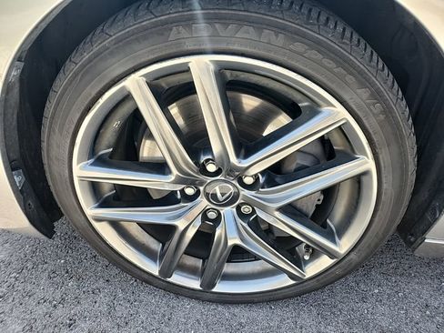Used 2018 Lexus IS 350 F Sport w/ F Sport Package image 9