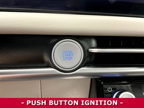 Used 2025 Hyundai Tucson SEL AWD/4WD image 37